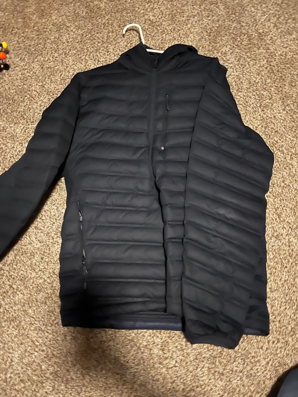 Mountain Hardware Men's Hooded Lightweight Quilted Puffer Jacket - dark blue.